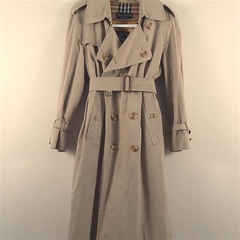 burberry trenchcoat khaki|Burberry trench coat removable liner.